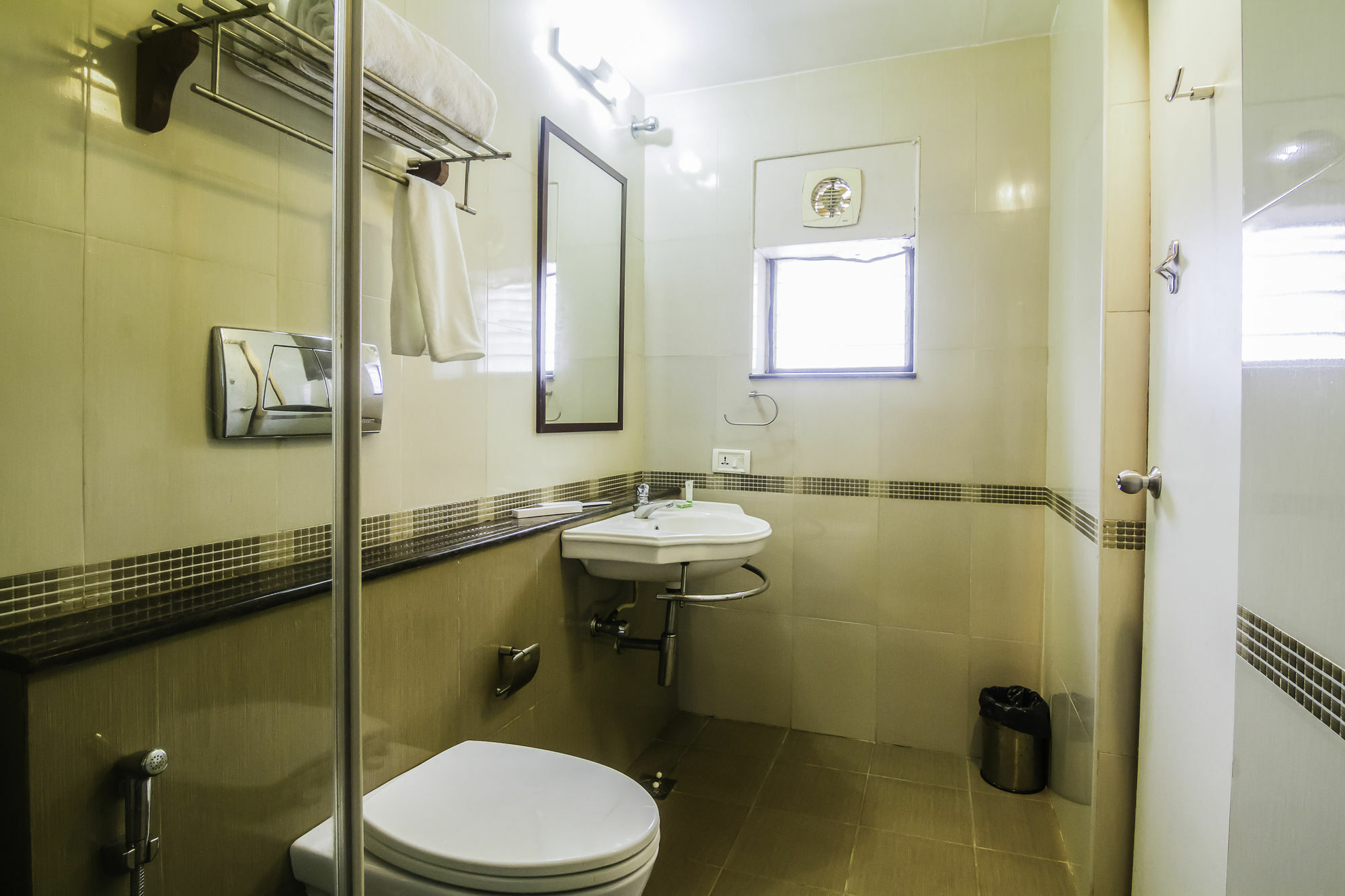 Hotel Treebo Angson Chennai Exterior foto
